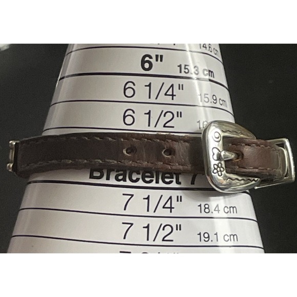 Vintage BRIGHTON Harmony  Bracelet Silver Medallion and Brown Leather Jewelry - Picture 7 of 16